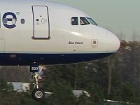 JetBlue - N520JB "Blue Velvet"- 2000 Airbus A320-232 - Albany County (ALB), NY - 11/21/17